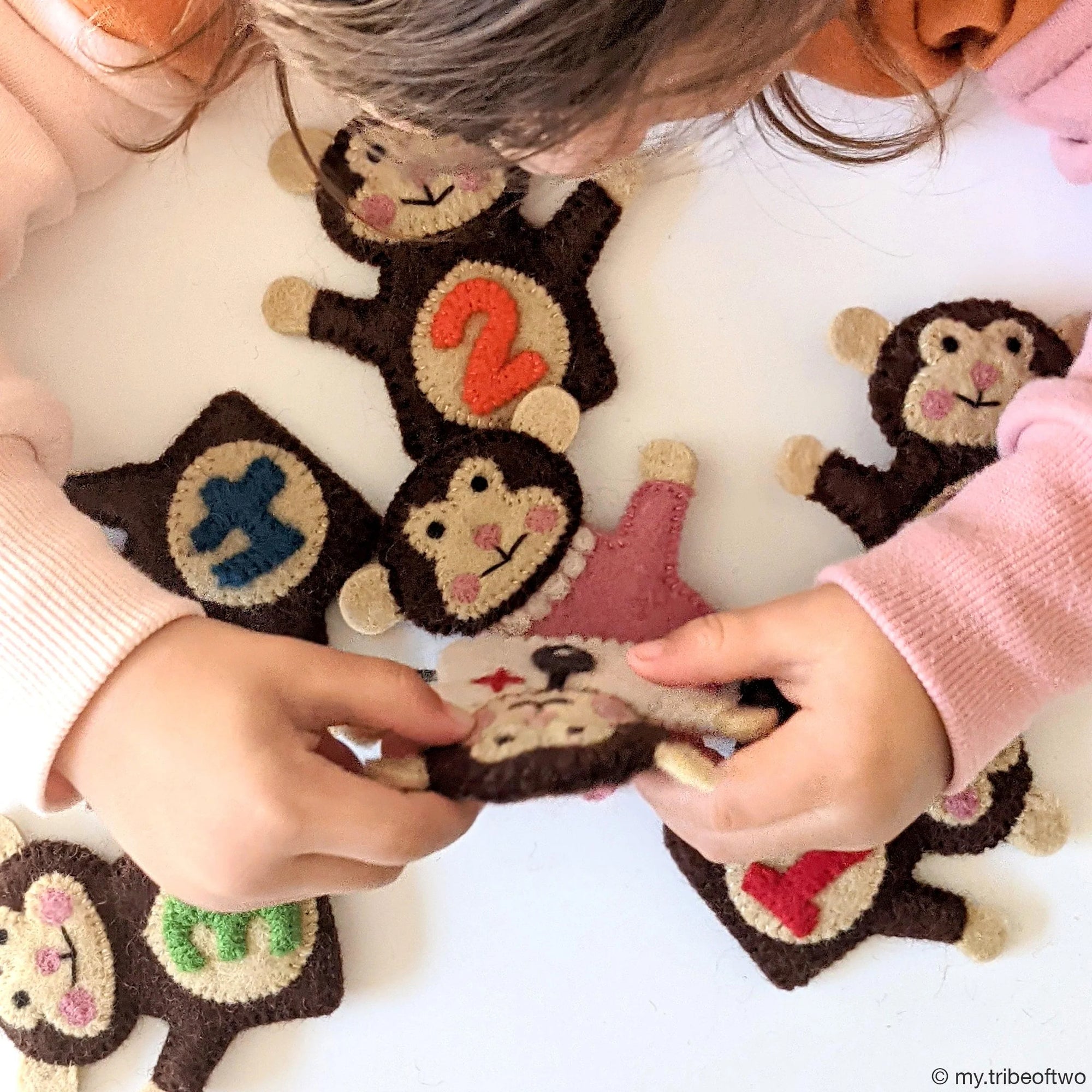 Five Little Monkeys Finger Puppet Set